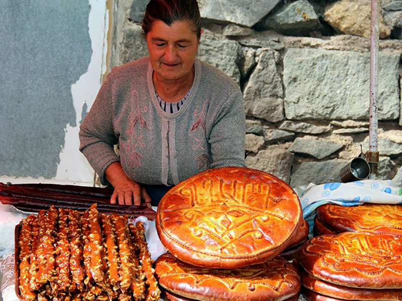 Armenian Customs And Traditions